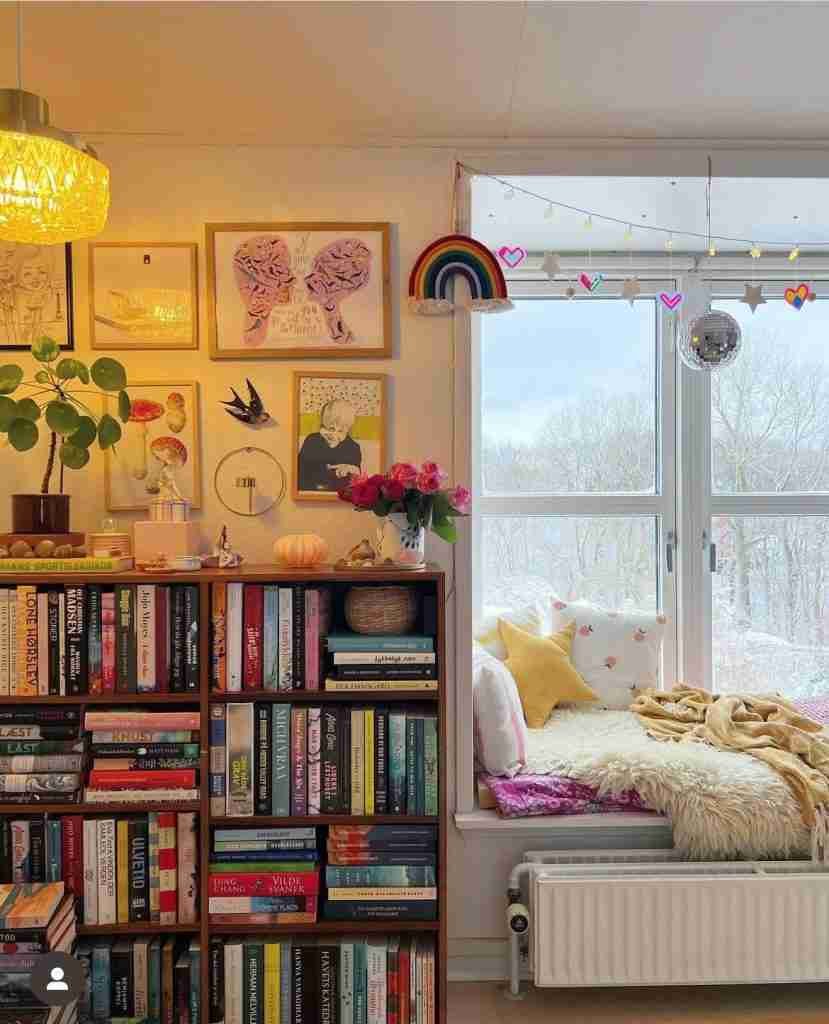 book nook ideas - reading nook with window seat