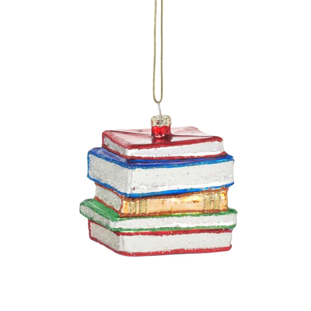 Christmas-books-decor